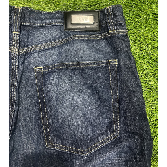 Hugo Boss Alabama Straight Leg Dark Wash Jeans Men's Size 33X28 - Picture 3 of 8